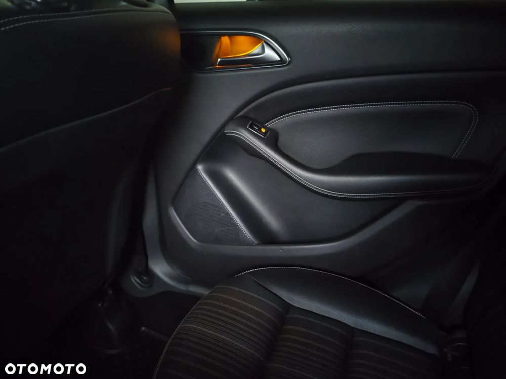 Mercedes-Benz Klasa B 180 (CDI) d Style - 33