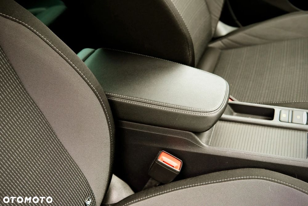 Skoda Octavia 1.5 TSI ACT Ambition - 32