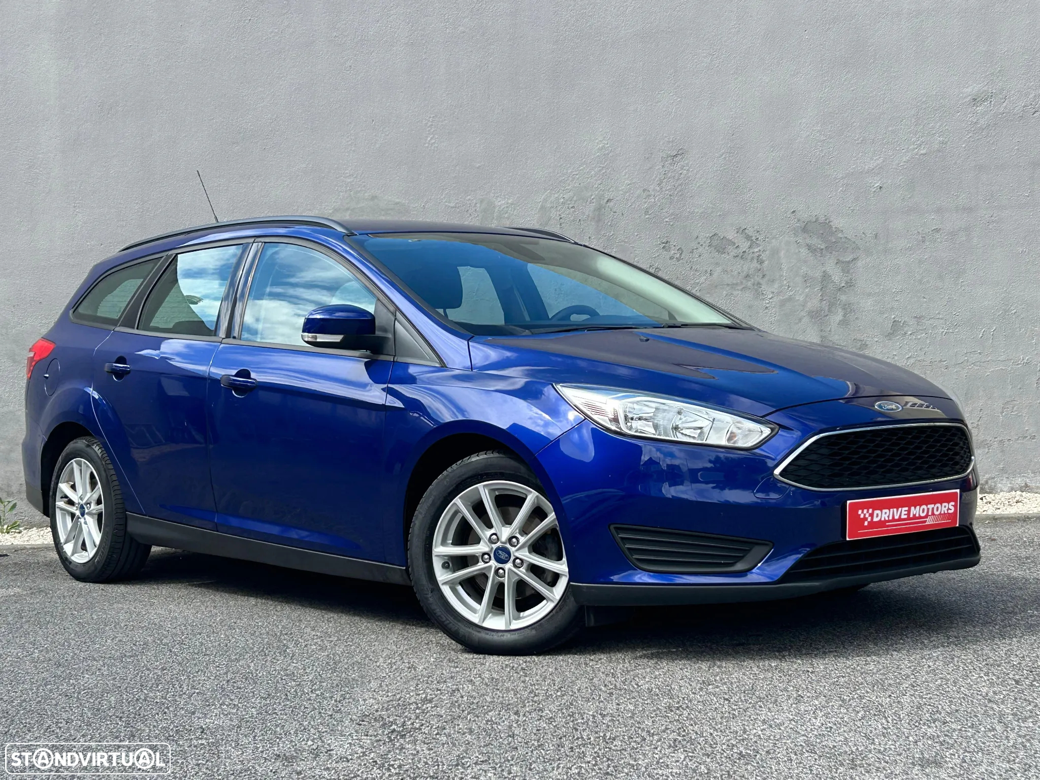 Ford Focus SW 1.0 EcoBoost S&S TREND - 8