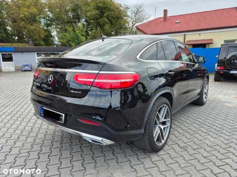 Mercedes-Benz GLE 350 d 4-Matic - 6