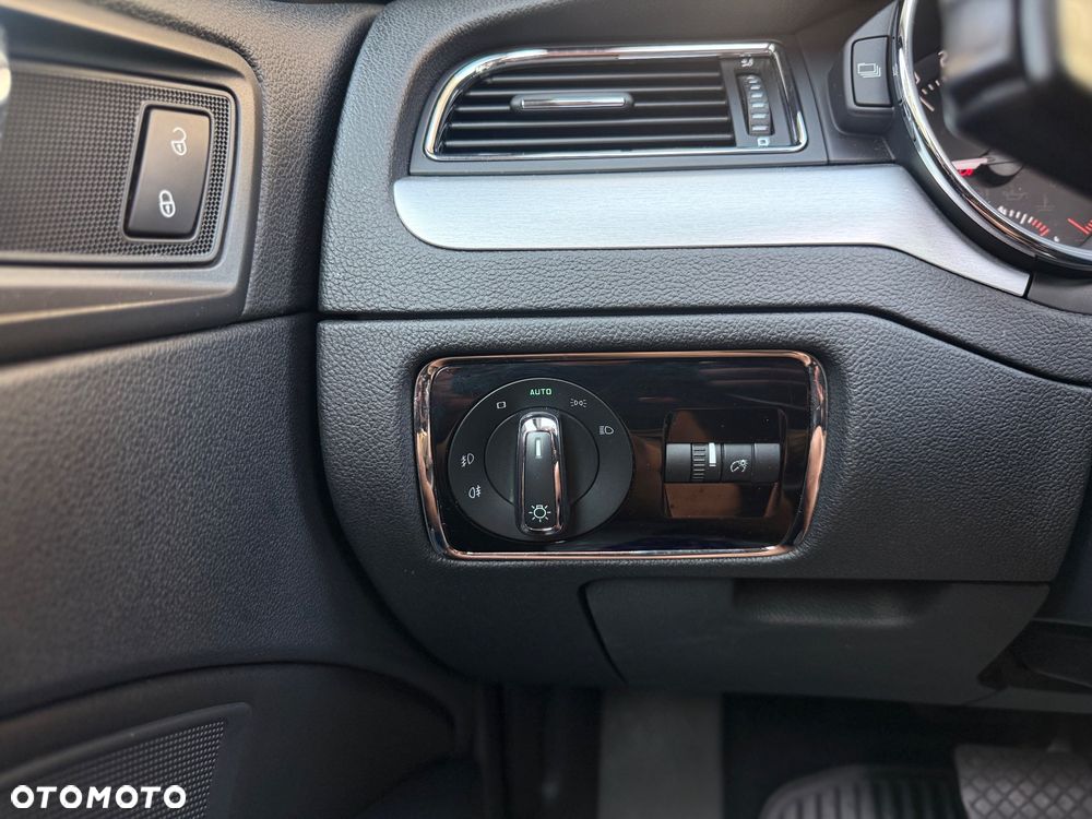 Skoda Superb - 17
