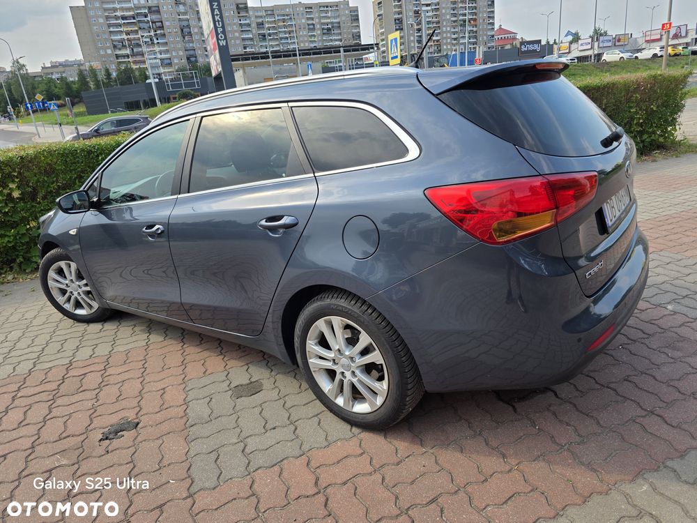 Kia Ceed 1.6 GDI ISG Dream Team Edition - 5