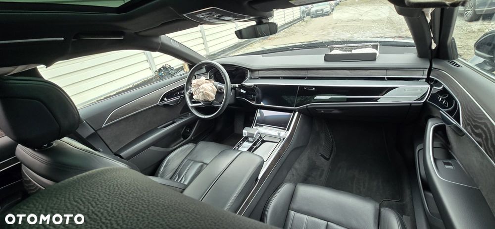 Audi A8 - 16