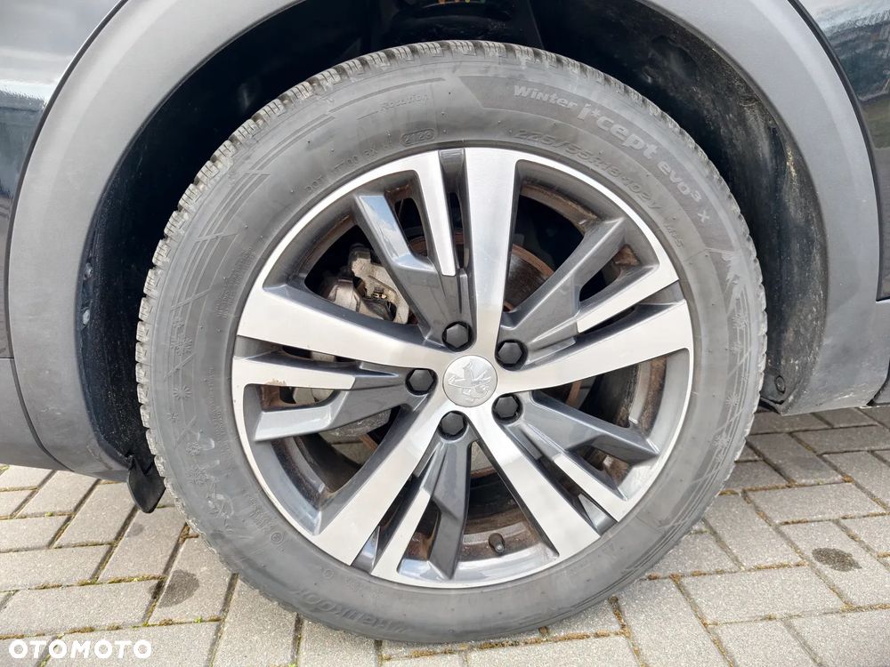 Peugeot 3008 1.5 BlueHDi Allure S&S EAT8 - 25