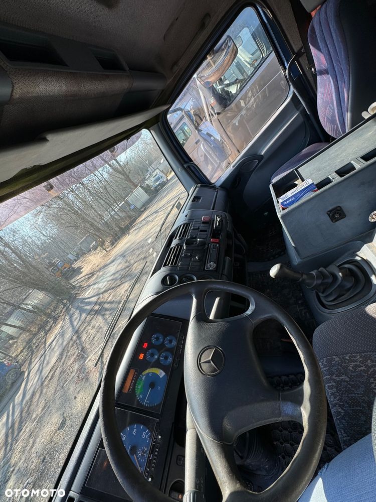 Mercedes-Benz ATEGO - 10