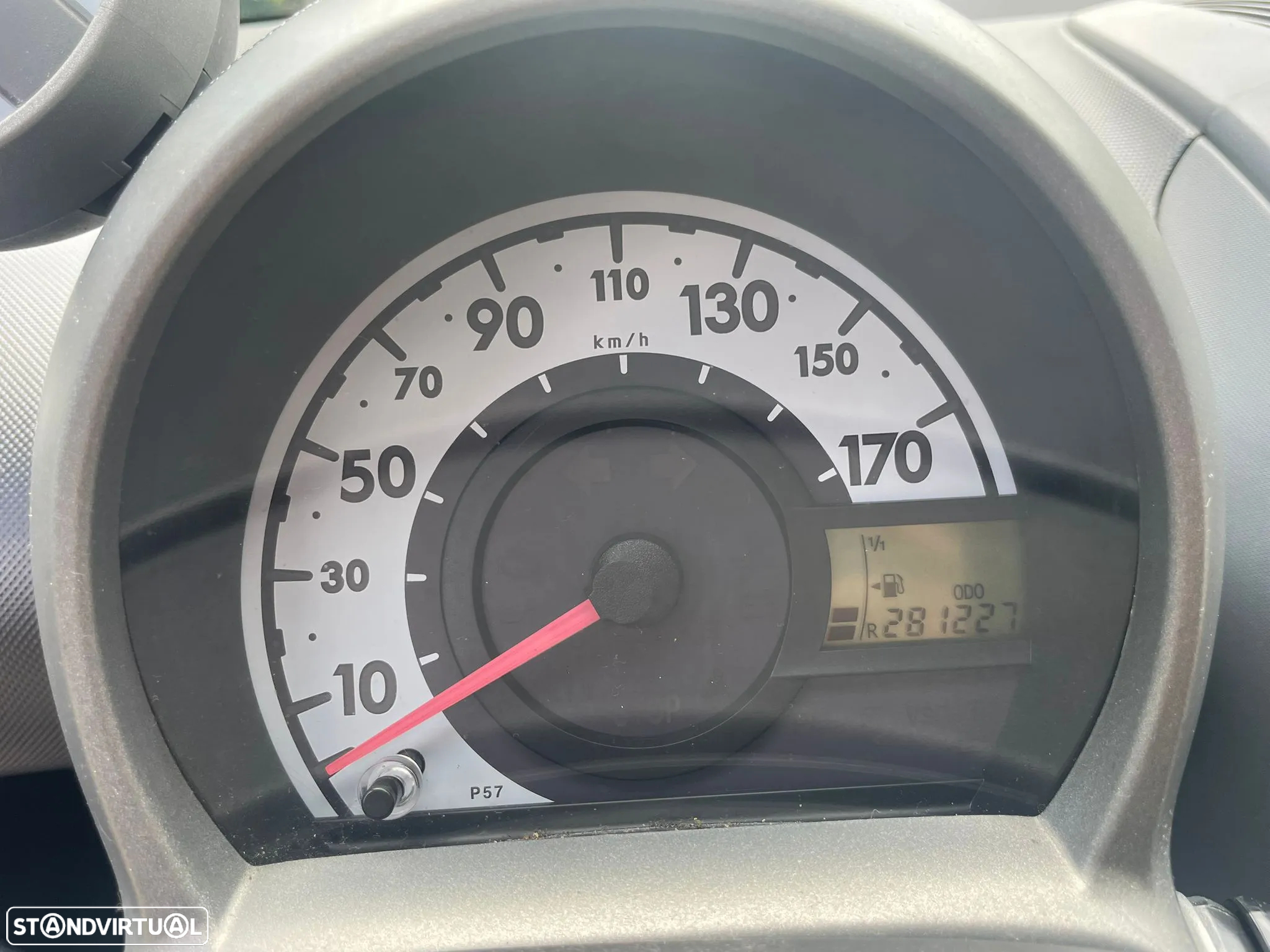 Peugeot 107 1.0 Black&Silver - 20