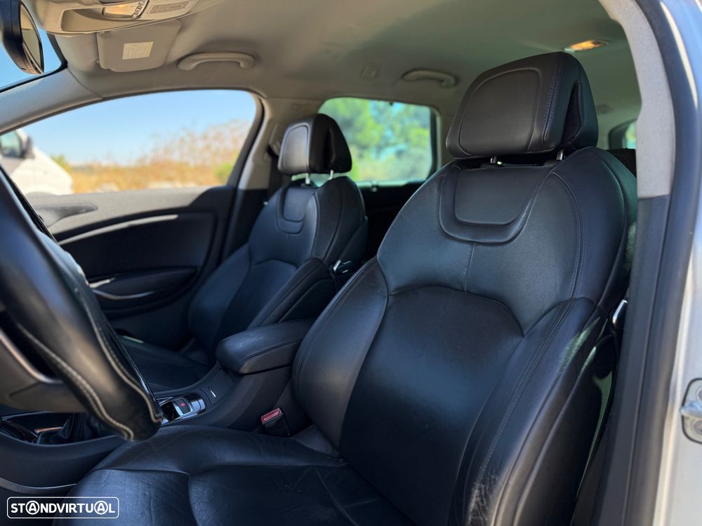 Citroën C5 Tourer 2.2 HDi Exclusive - 3