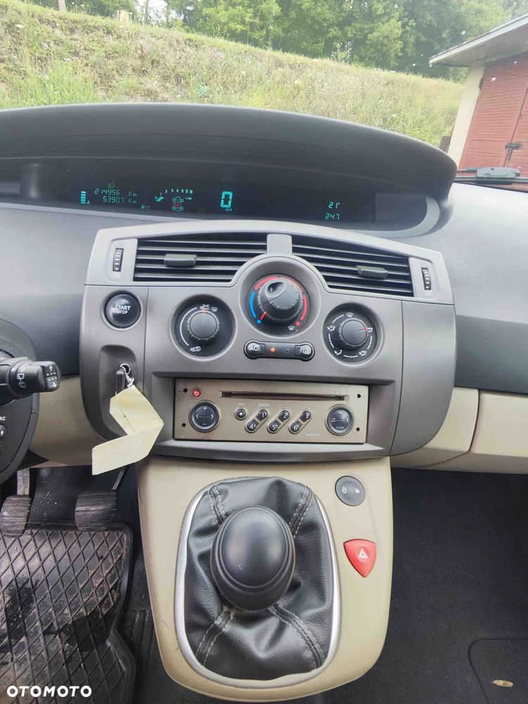 Renault Scenic 1.6 16V Authentique - 22