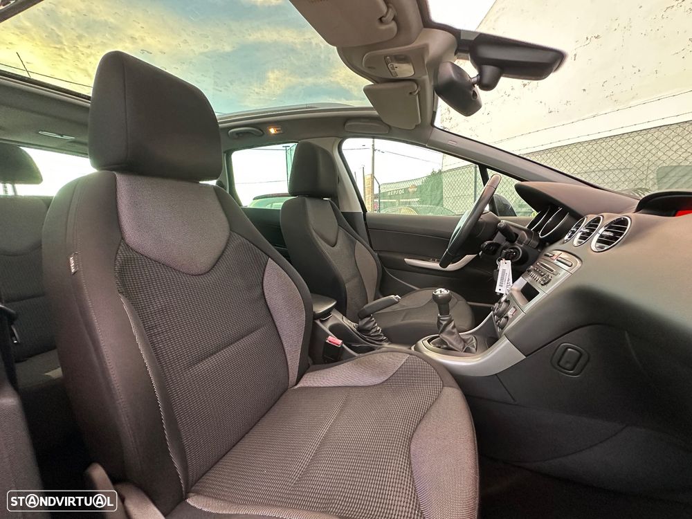 Peugeot 308 SW 1.6 HDi Executive - 6