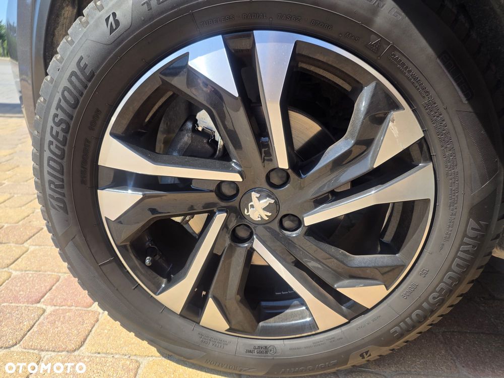 Peugeot 2008 PureTech 100 Business - 26