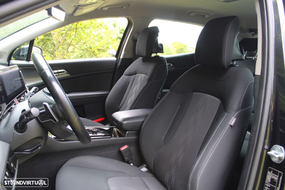 Kia Sportage 1.6 T-GDI AWD Base - 6
