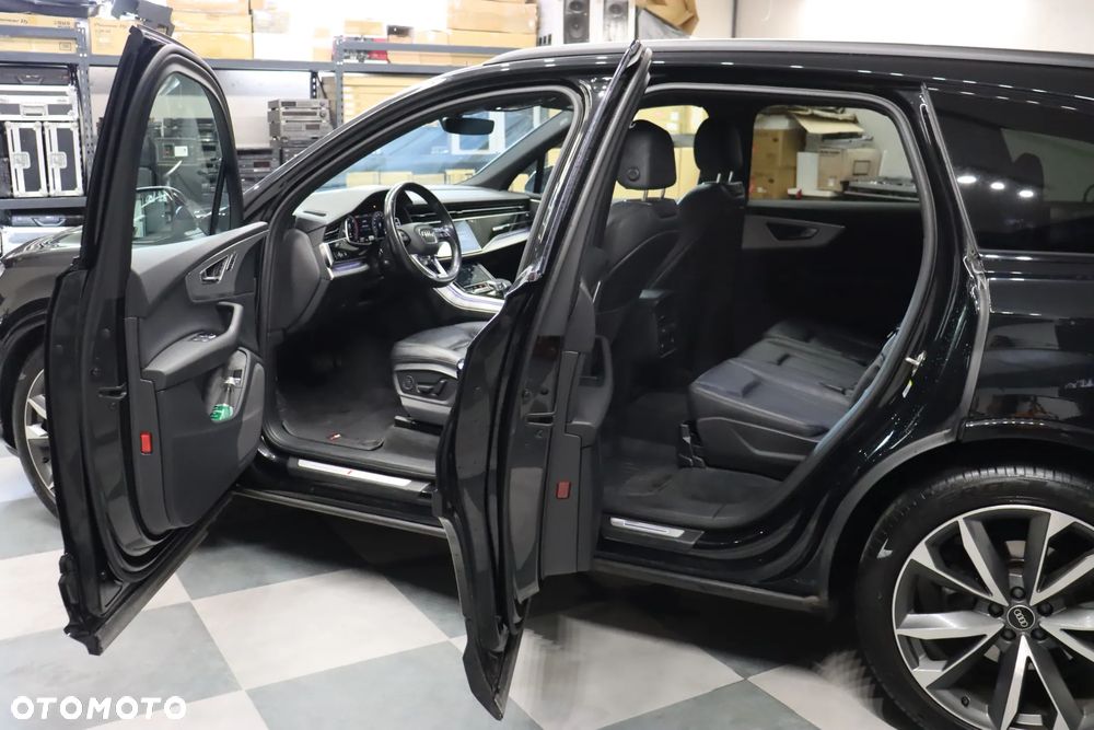 Audi Q7 - 9