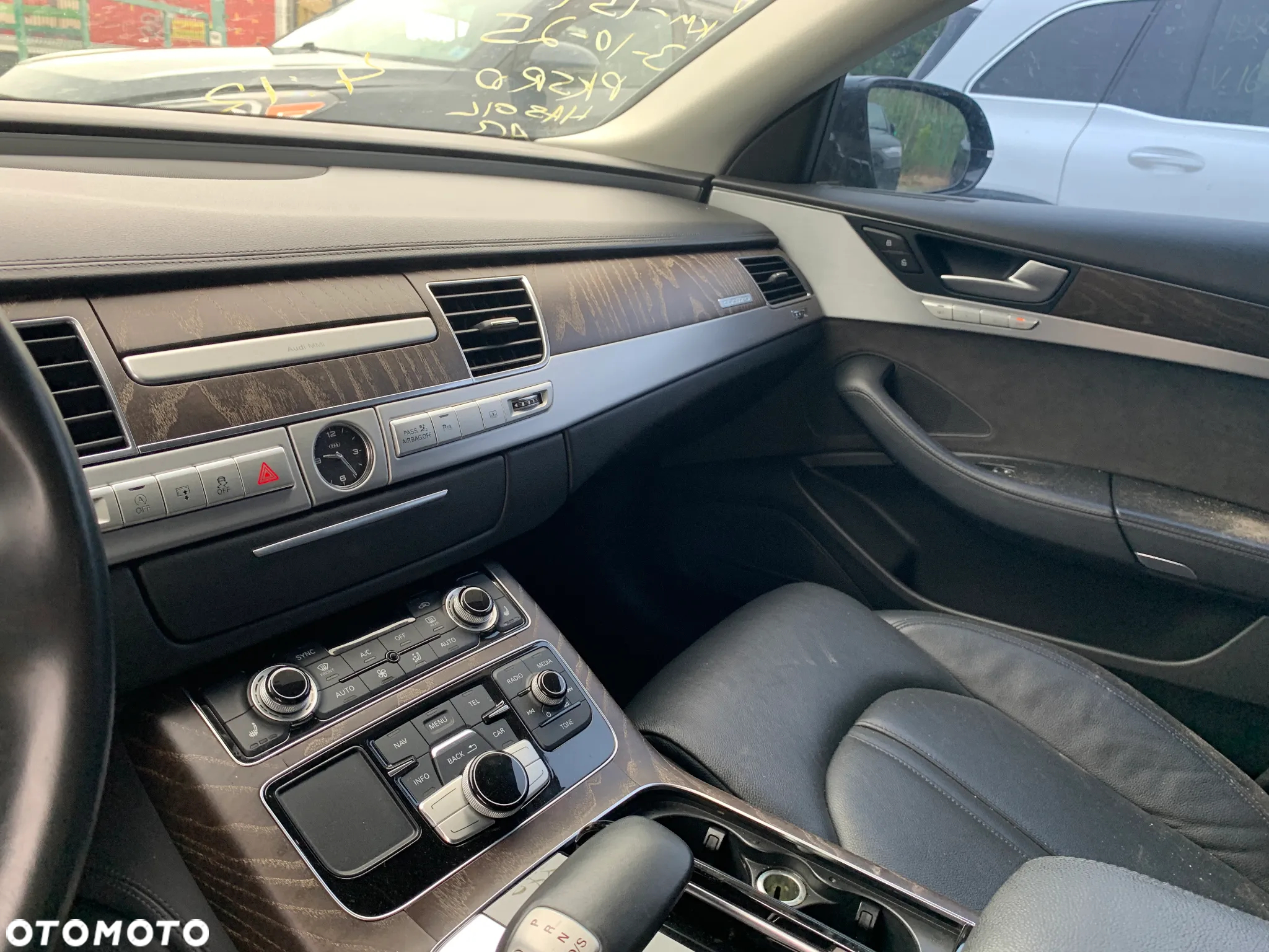 Audi A8 55 TFSI quattro tiptronic - 12