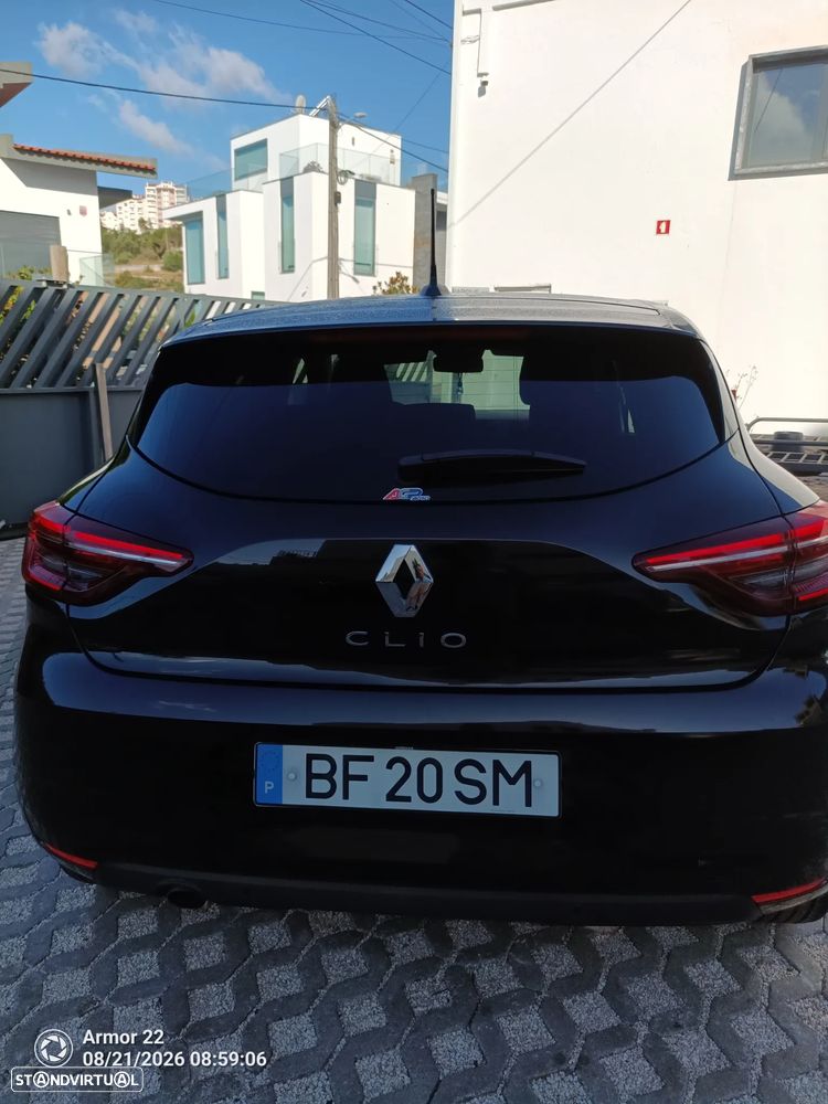 Renault Clio - 5