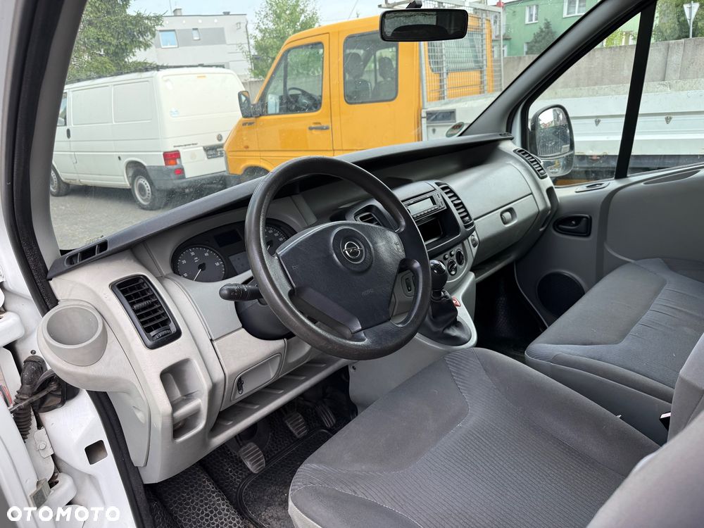 Opel Vivaro - 5