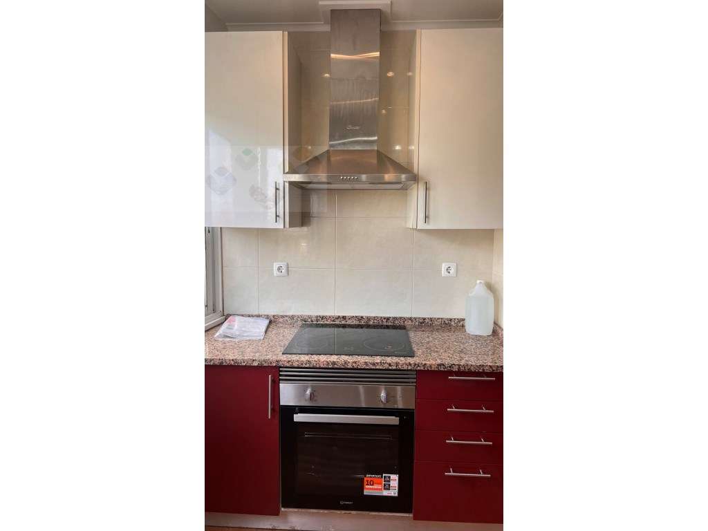 Amadora Venteira, Excelente T1, Remodelado e Equipado, Oportunidade... - Grande imagem: 3/26