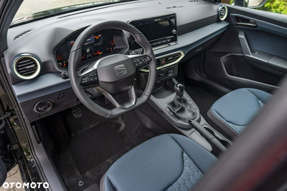 Seat Arona - 12