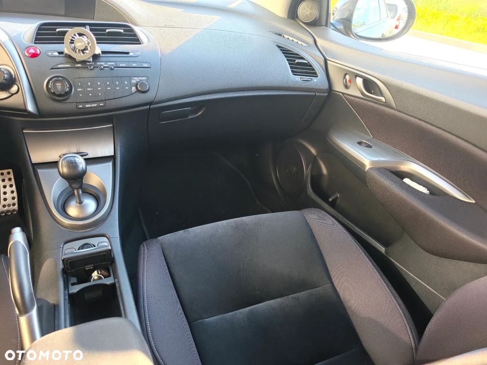 Honda Civic 1.8i-VTEC Sport - 19