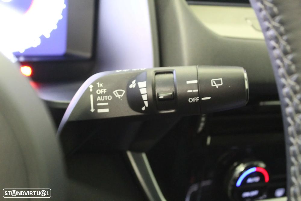 Nissan Qashqai 1.3 DIG-T N-Connecta - 17