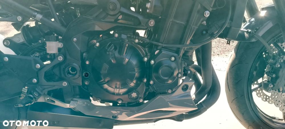 Kawasaki Z 900 - 20