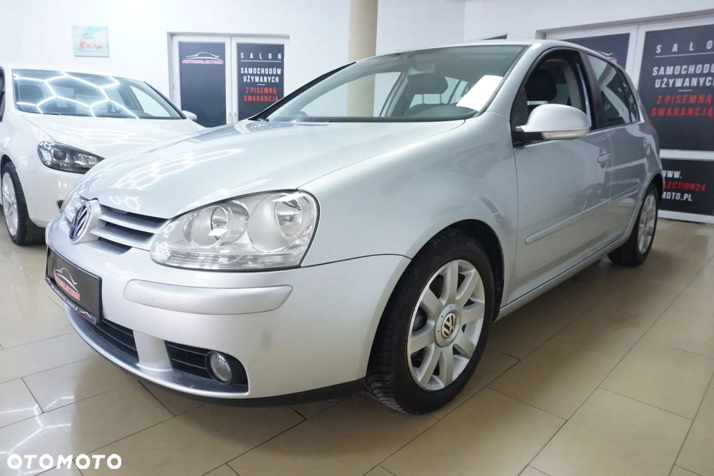 Volkswagen Golf 2.0 TDI DPF Sportline - 13