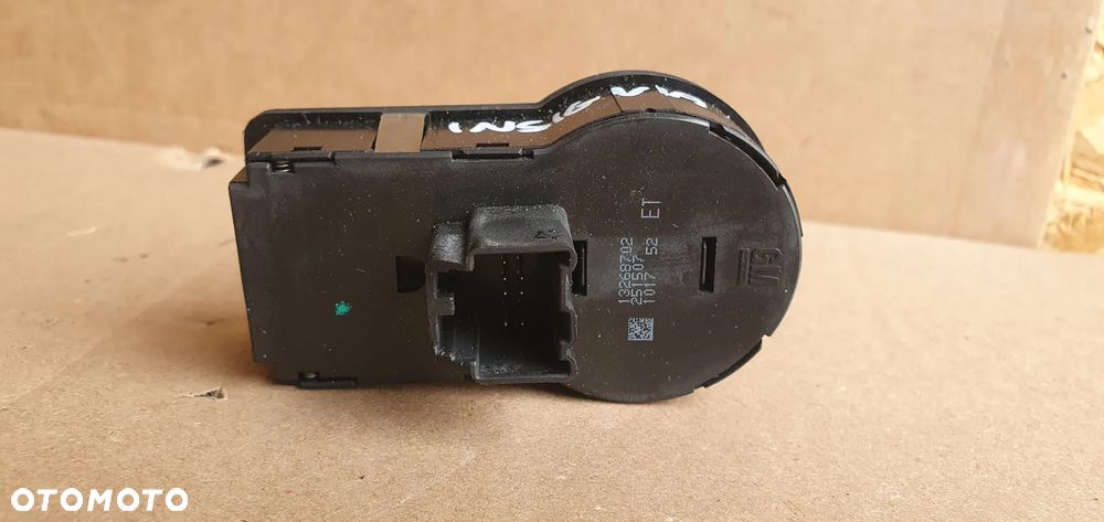 Przełącznik włącznik świateł Opel Insignia A 13268702 - 3
