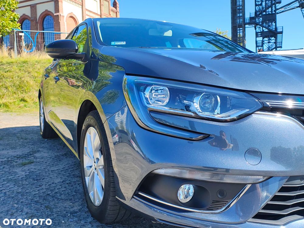 Renault Megane 1.3 TCe FAP Limited - 11