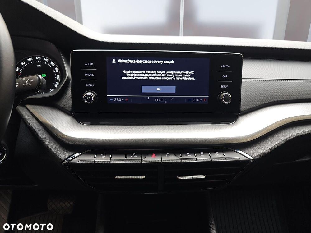 Skoda Octavia 2.0 TDI Ambition DSG - 18