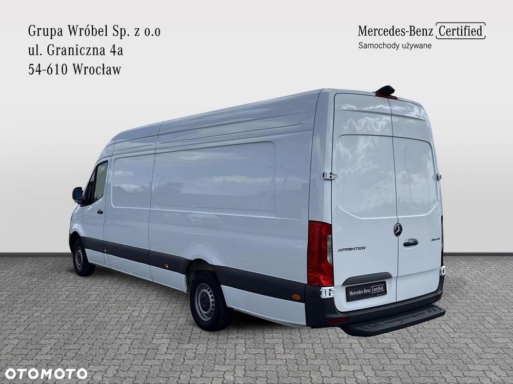 Mercedes-Benz Sprinter - 4