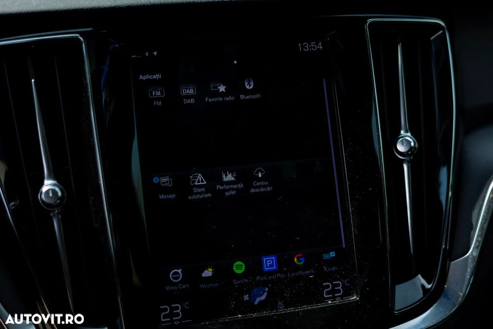 Volvo V60 D3 Geartronic Momentum Pro - 18