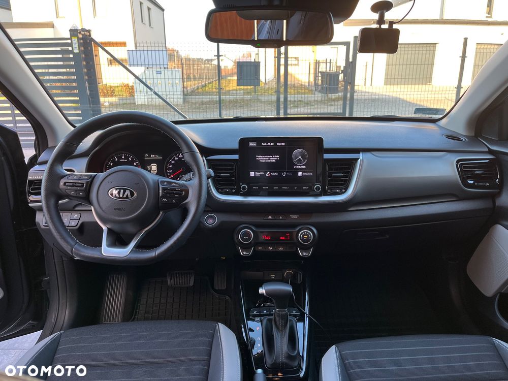 Kia Stonic 1.0 T-GDI MHEV L DCT - 8