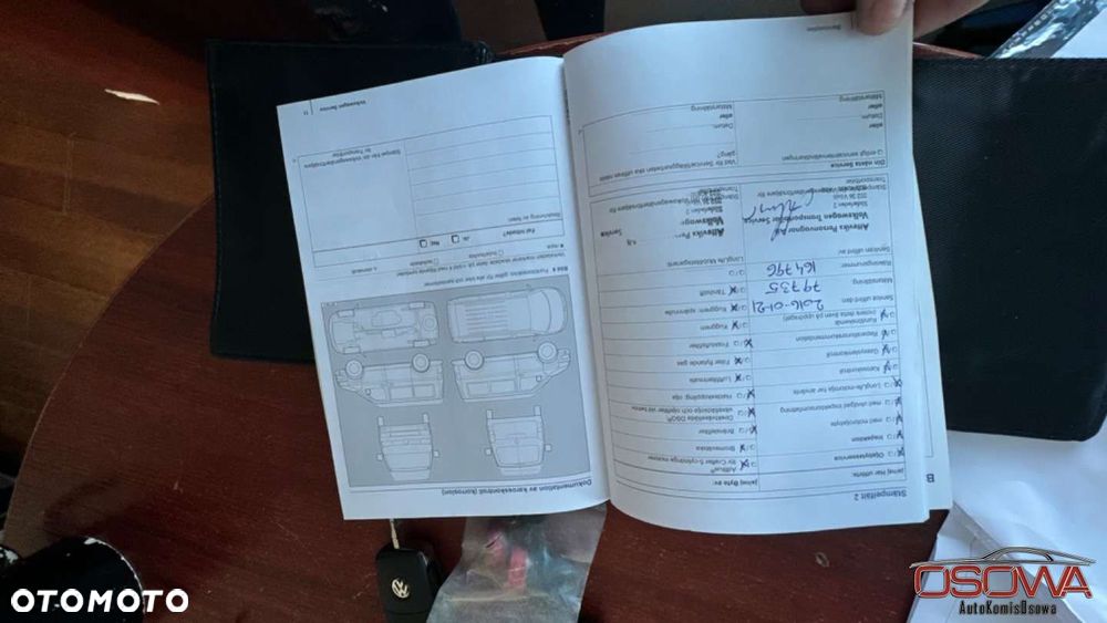 Volkswagen Multivan - 24