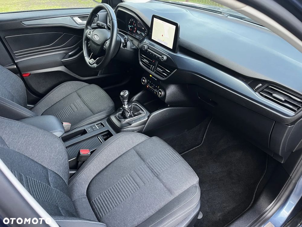 Ford Focus 1.0 EcoBoost Hybrid ACTIVE X - 17