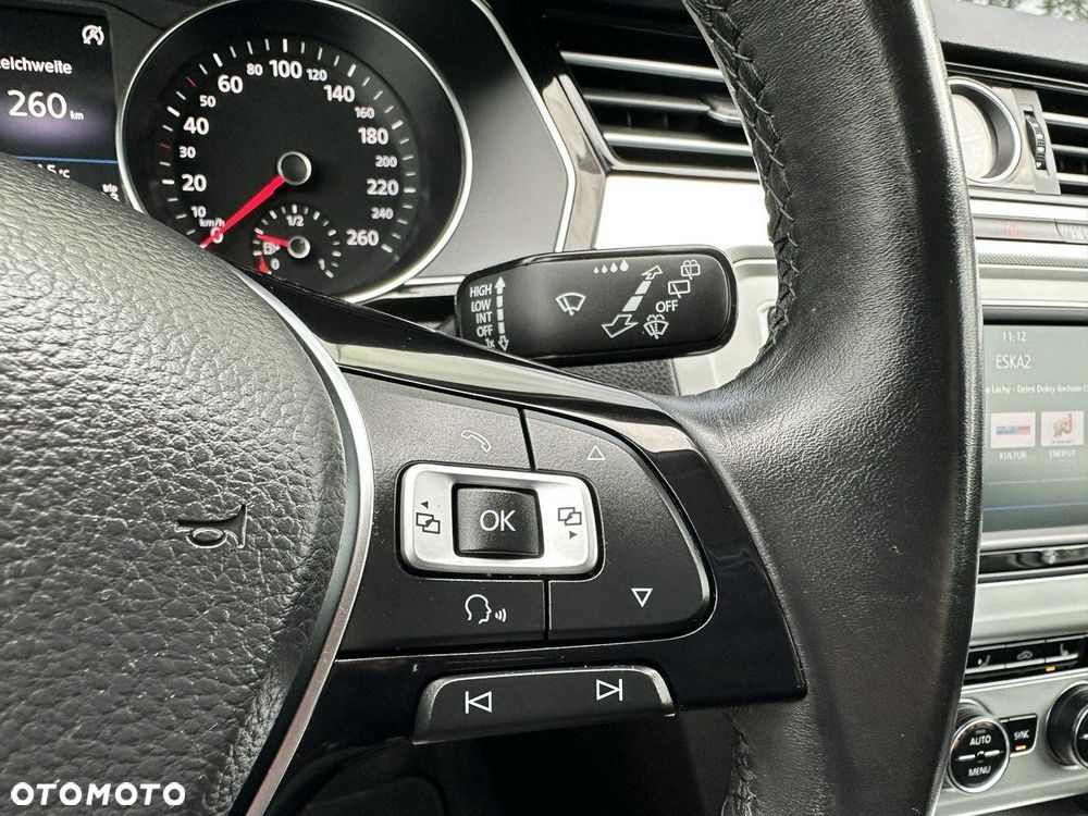 Volkswagen Passat Variant 2.0 TDI SCR Comfortline - 21
