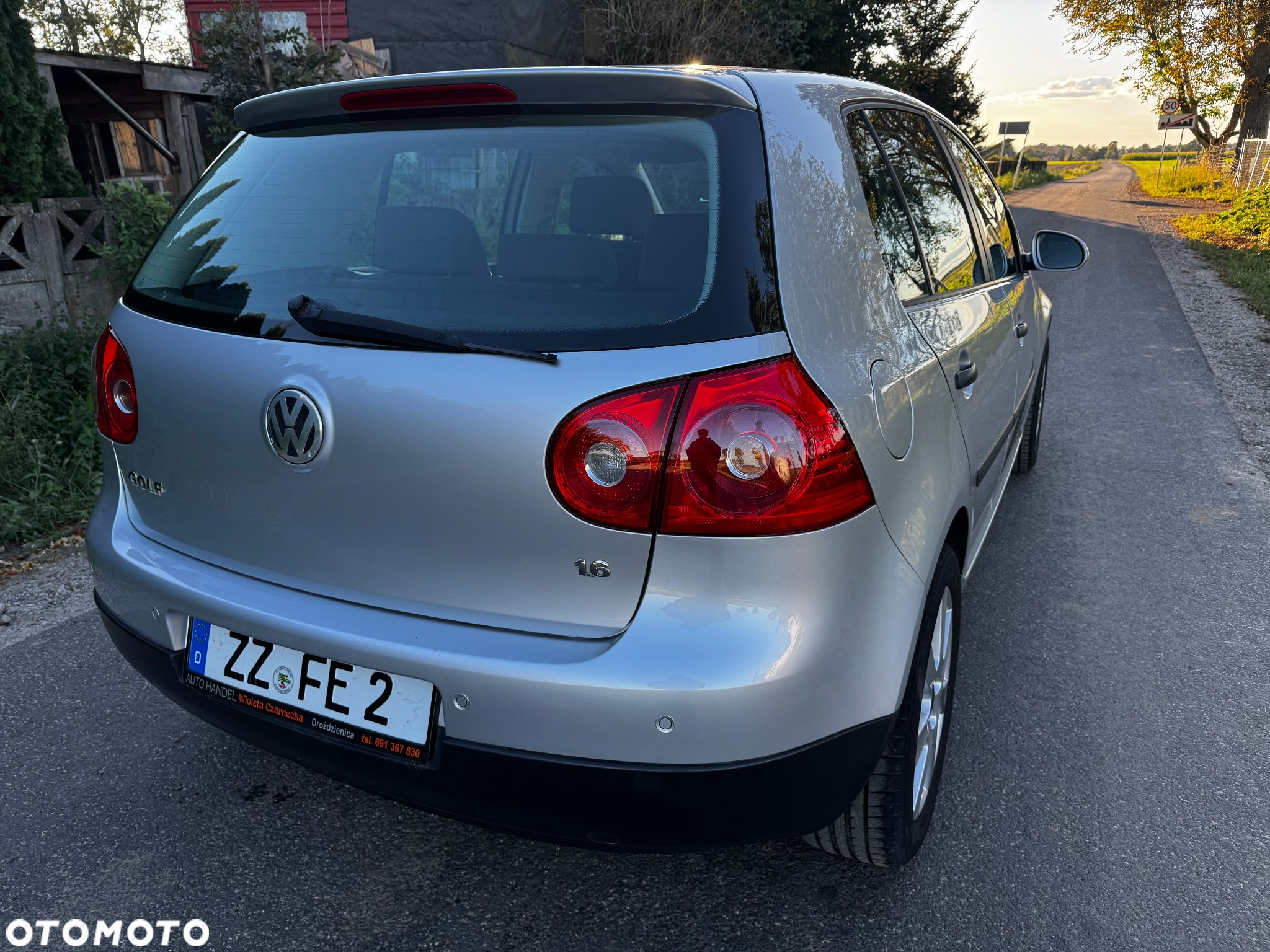 Volkswagen Golf V 1.6 Comfortline - 10