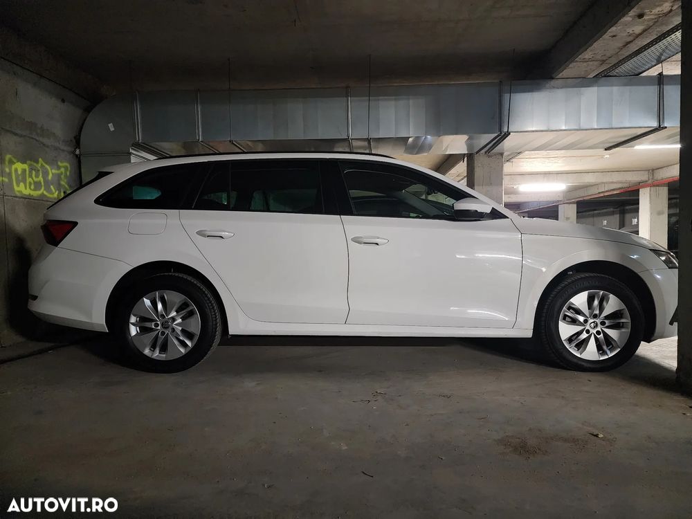 Skoda Octavia 2.0 TDI DSG Ambition - 26