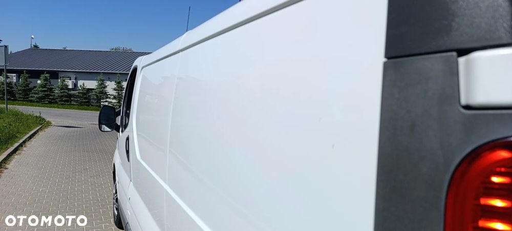 Opel Vivaro - 16