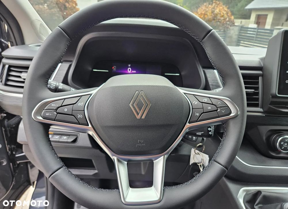 Renault Trafic - 11