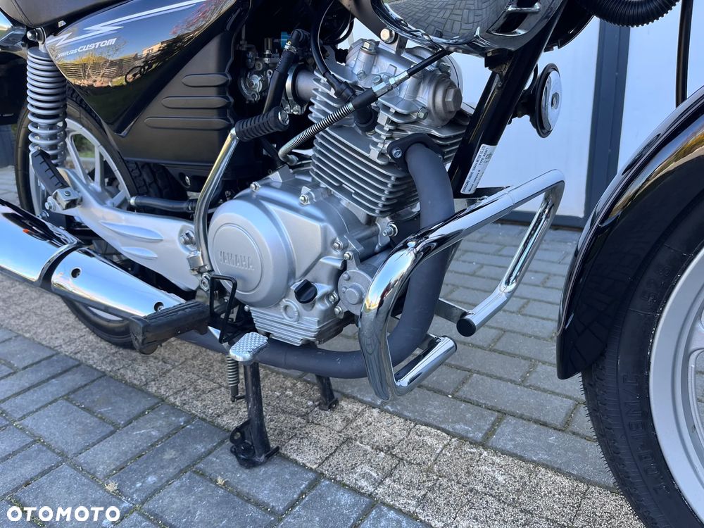 Yamaha YBR - 24