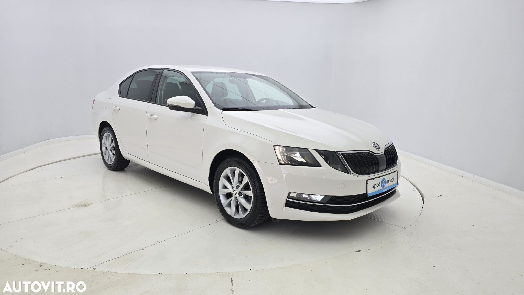 Skoda Octavia 1.6 TDI Ambition - 4