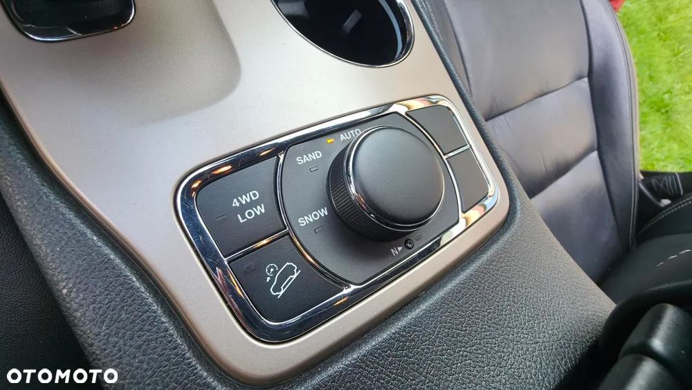 Jeep Grand Cherokee 3.6 V6 Limited - 37