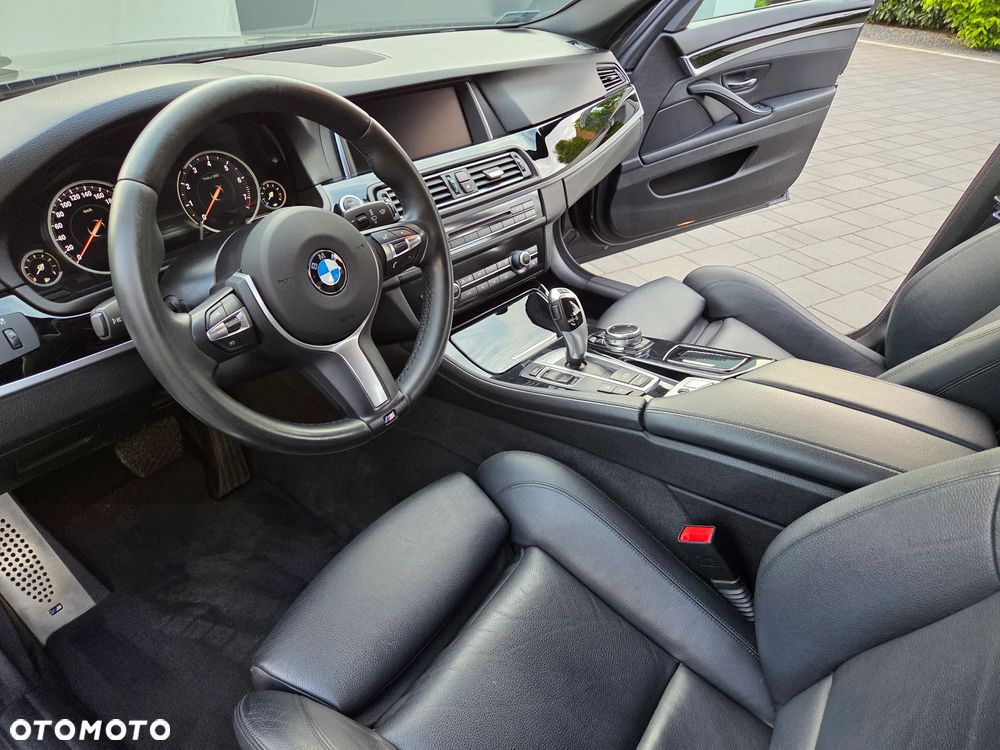 BMW Seria 5 528i xDrive - 2