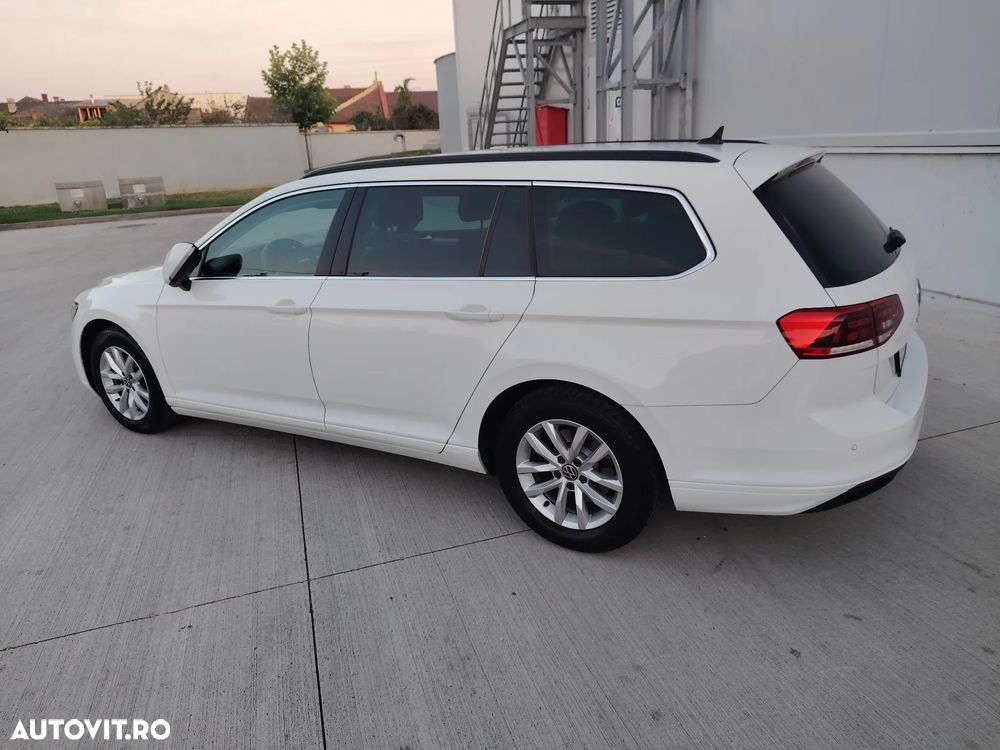 Volkswagen Passat 2.0 TDI SCR Business - 30