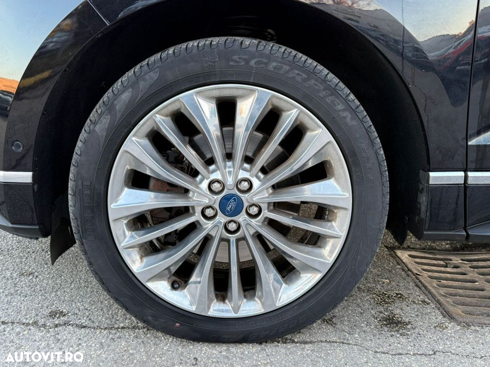 Ford Edge 2.0 Panther A8 AWD Vignale - 8