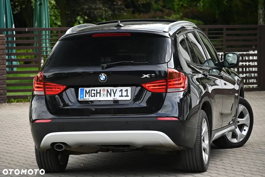 BMW X1 xDrive20d - 14