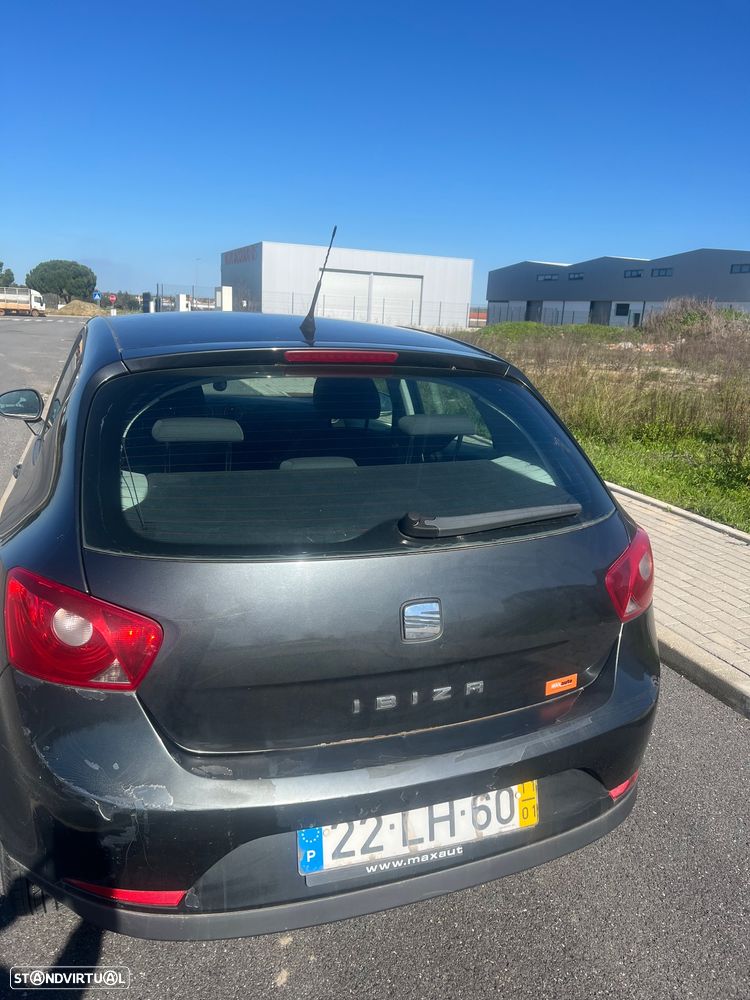 SEAT Ibiza 1.2 12V Reference - 4
