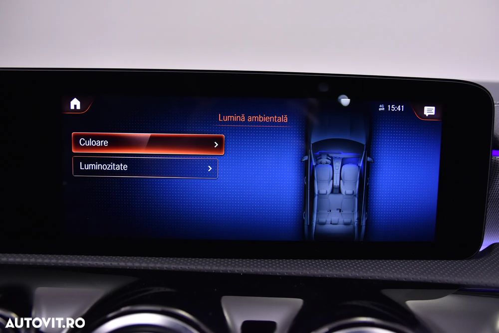 Mercedes-Benz CLA 250 e 8G-DCT - 22