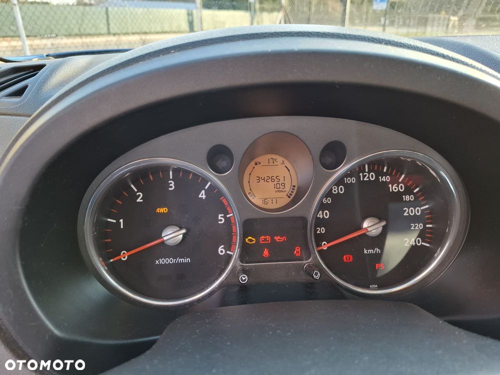 Nissan X-Trail - 4