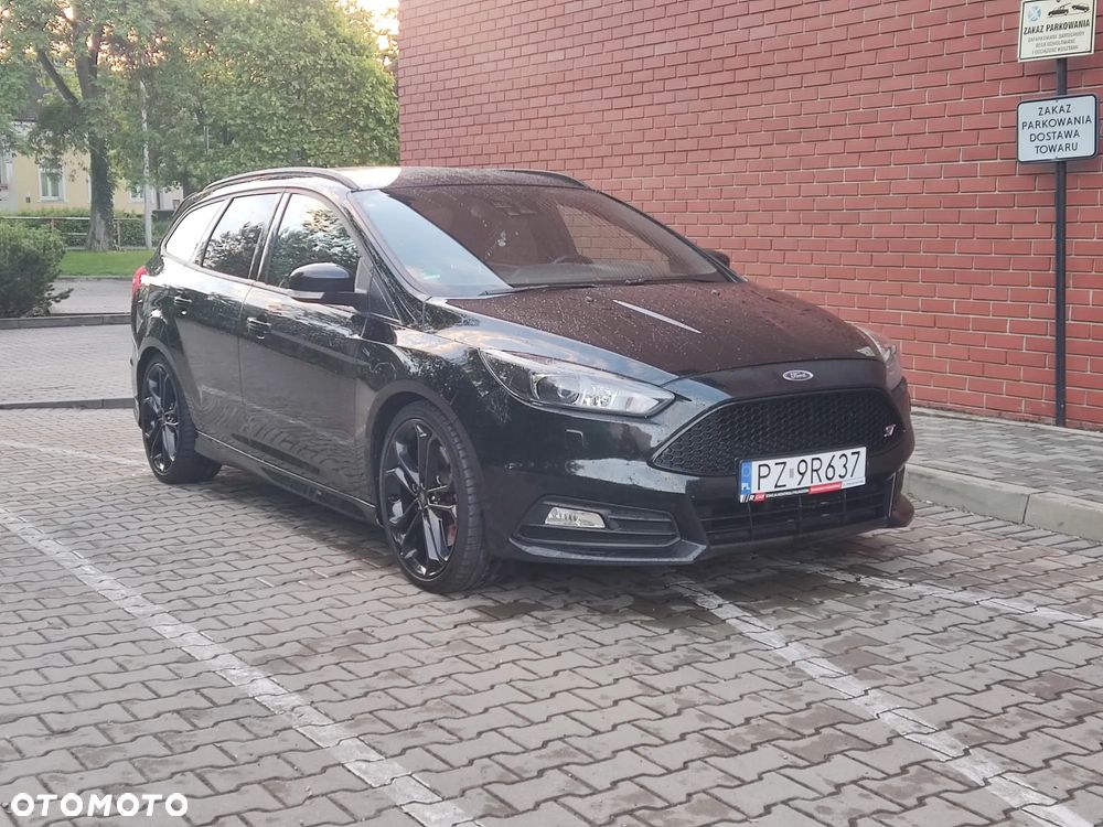 Ford Focus - 13