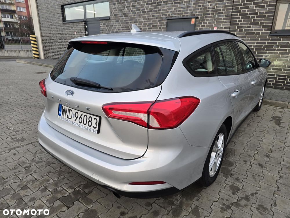 Ford Focus SW 1.5 TDCi Titanium - 14